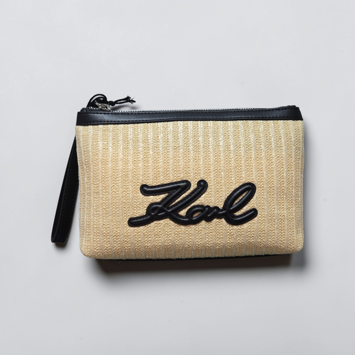 img-2286731552074046867